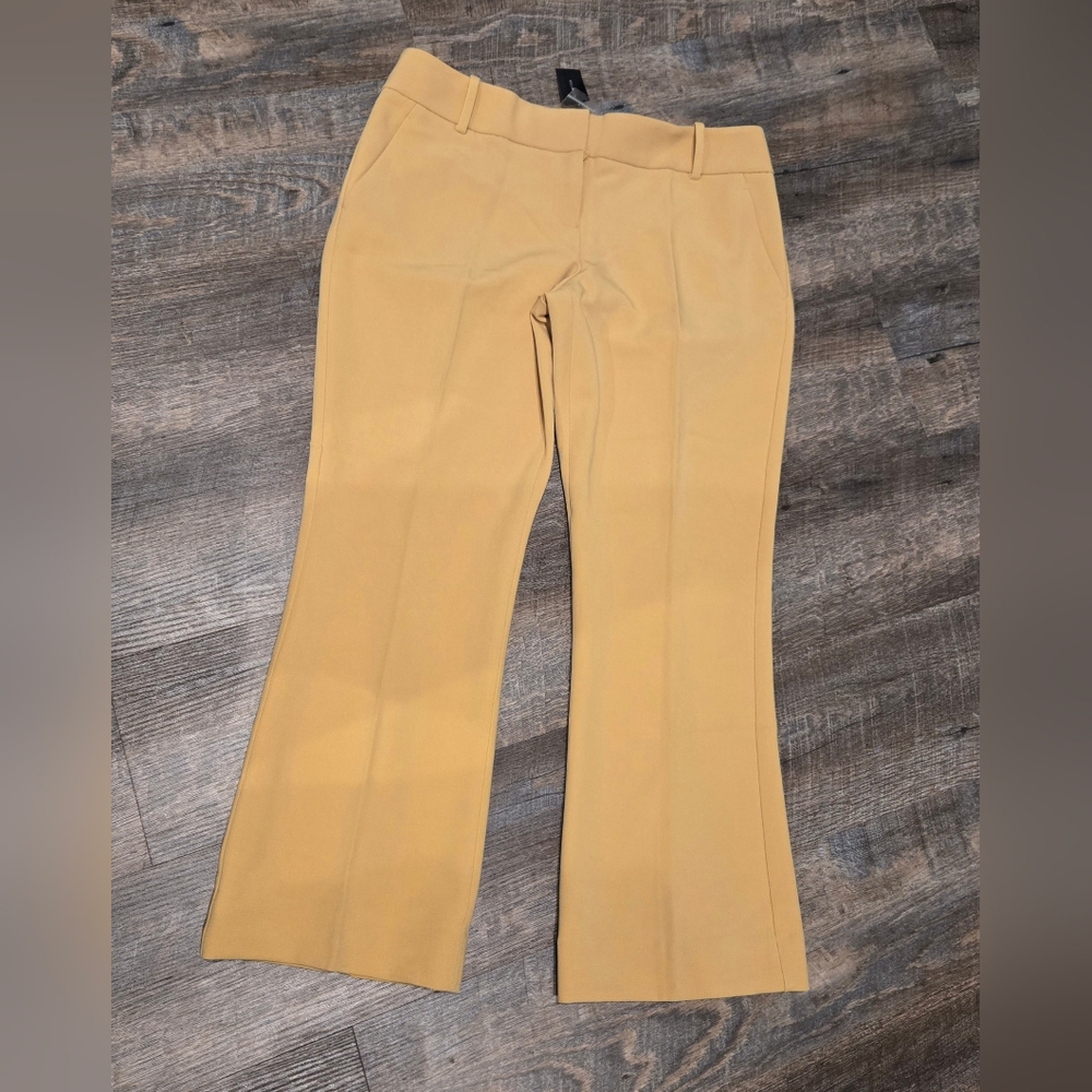 The Limited ankle flare pants, size 10